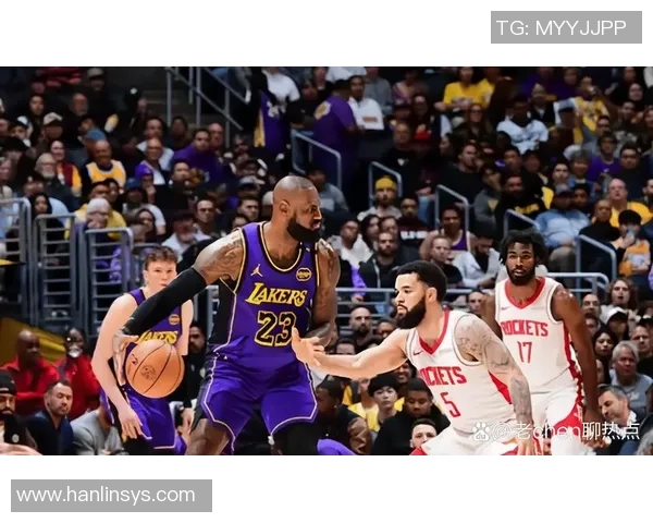 火箭队与湖人队激战正酣2018年12月14日精彩回顾与赛后分析